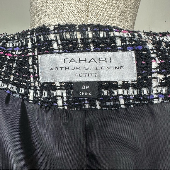 Tahari Tweed Collarless Blazer - Picture 10 of 11